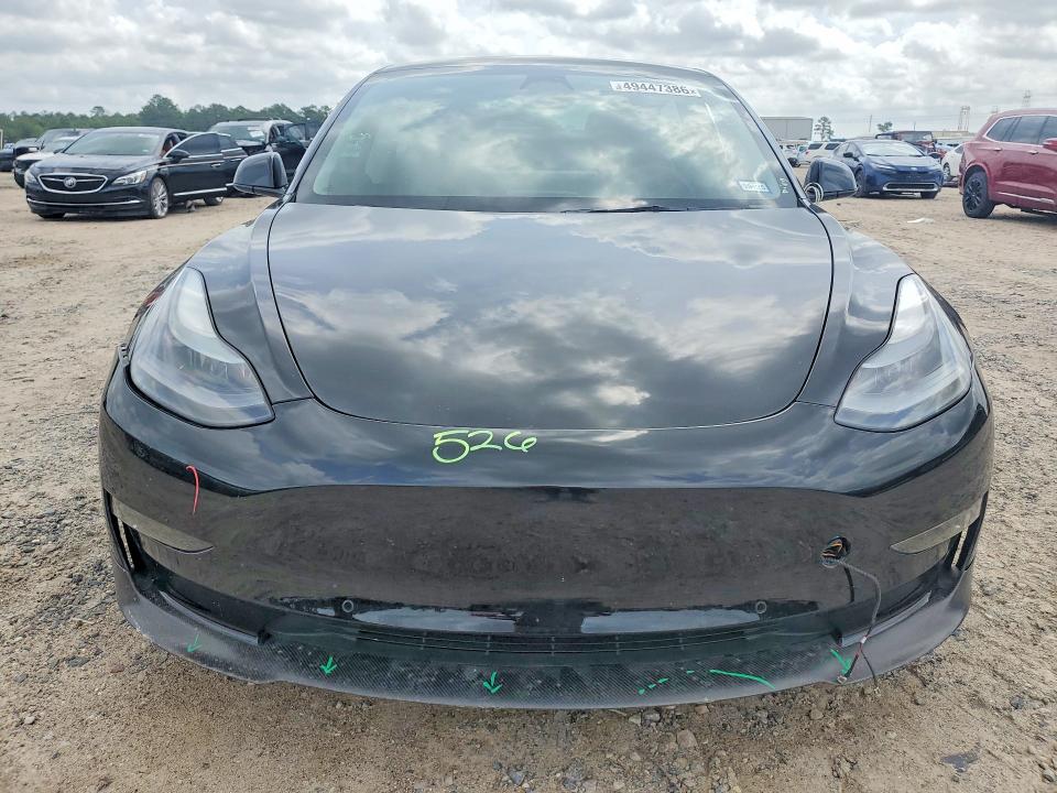 49447386 :رقم المزاد ، 5YJ3E1EC9NF331997 vin ، 2022 Tesla Model 3 مزاد بيع