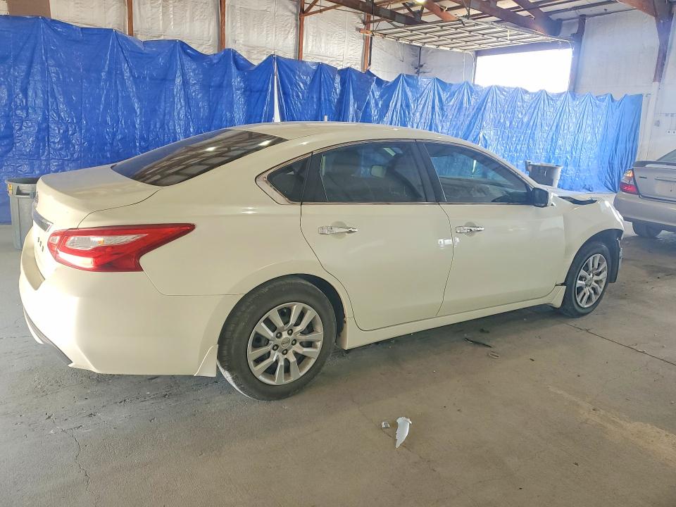 Aukcja sprzedaży 2016 Nissan Altima, vin: 1N4AL3AP4GC242703, numer aukcji: 50827876