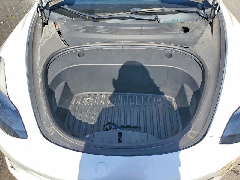 2022 Tesla Model 3 მანქანა იყიდება აუქციონზე, vin: 5YJ3E1EAXNF370872, აუქციონის ნომერი: 50843636