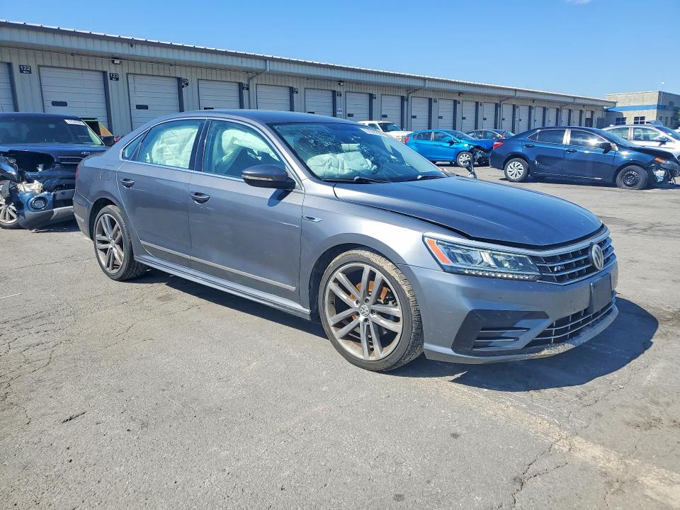 Продажа на аукционе авто 2017 Volkswagen Passat, vin: 1VWDT7A30HC063438, номер лота: 51561806