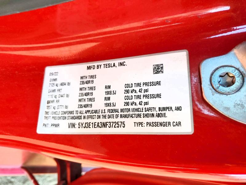 2022 Tesla Model 3 მანქანა იყიდება აუქციონზე, vin: 5YJ3E1EA3NF372575, აუქციონის ნომერი: 49619236