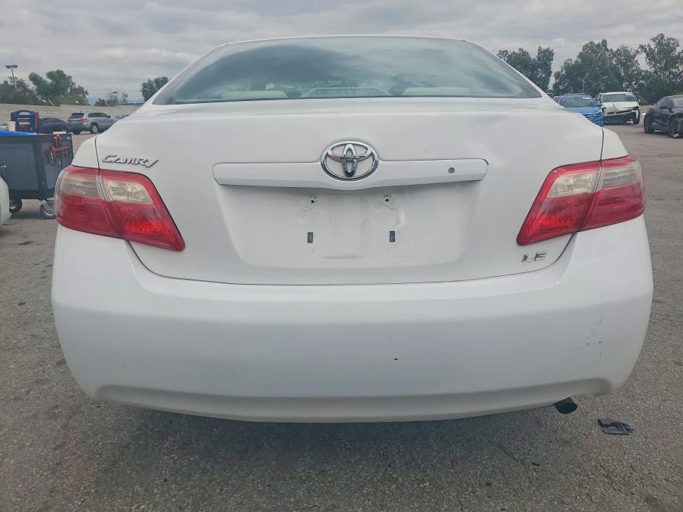 51031676 :رقم المزاد ، 4T4BE46K49R120742 vin ، 2009 Toyota Camry مزاد بيع