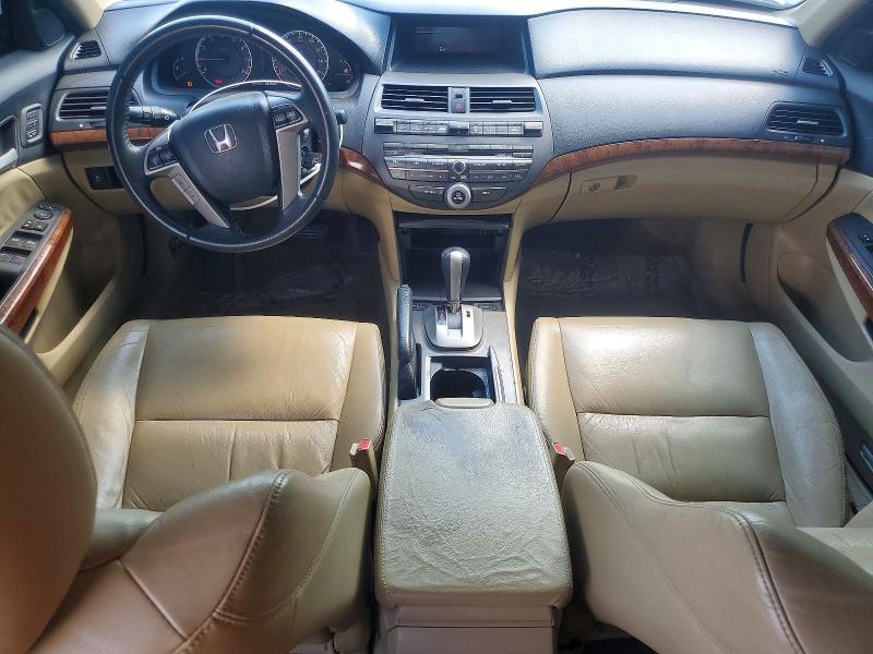 48939556 :رقم المزاد ، 1HGCP3F84BA025134 vin ، 2011 Honda Accord مزاد بيع