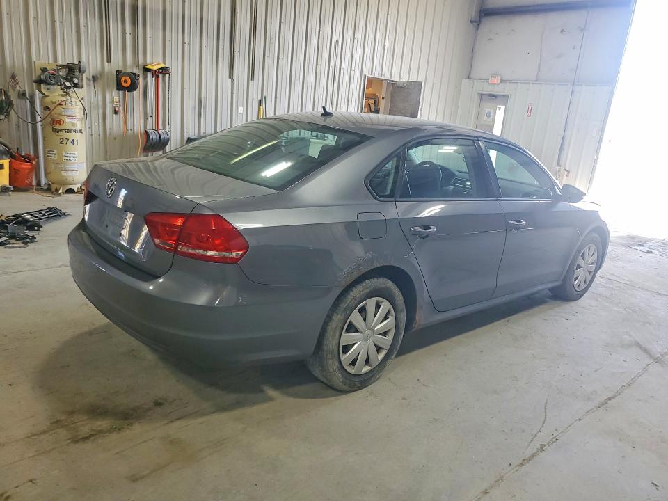 50725746 :رقم المزاد ، 1VWAP7A35CC029012 vin ، 2012 Volkswagen Passat مزاد بيع