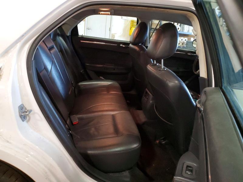 48397426 :رقم المزاد ، 2C3CA5CV5AH315196 vin ، 2010 Chrysler 300 مزاد بيع