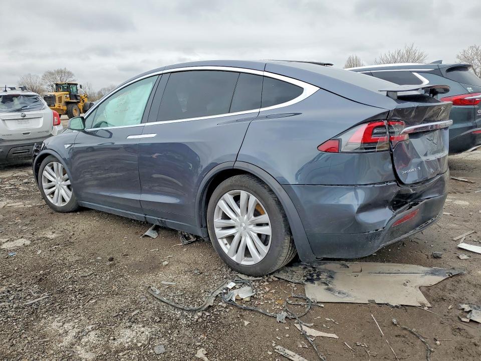 Продаж на аукціоні авто 2016 Tesla Model X, vin: 5YJXCAE21GF004415, номер лоту: 48273036