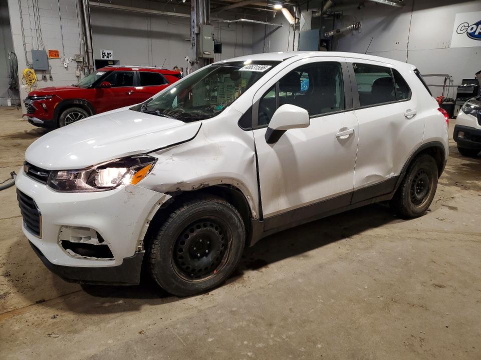 48631556 :رقم المزاد ، 3GNCJKSB6HL230023 vin ، 2017 Chevrolet Trax مزاد بيع