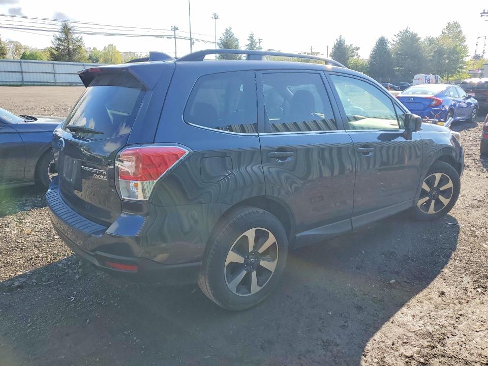 Продажа на аукционе авто 2017 Subaru Forester, vin: JF2SJAJC6HH469418, номер лота: 50276356