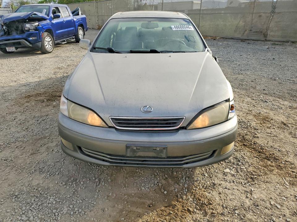 Продажа на аукционе авто 2001 Lexus Es 300, vin: JT8BF28G815107157, номер лота: 48688046