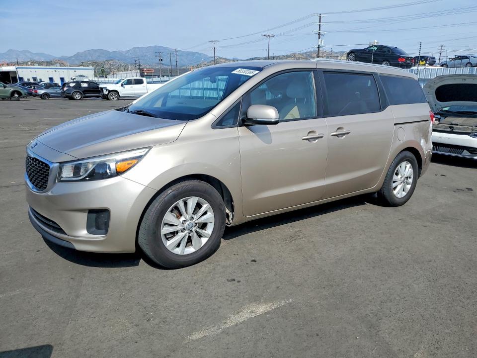 50353366 :رقم المزاد ، KNDMB5C18G6140138 vin ، 2016 Kia Sedona مزاد بيع