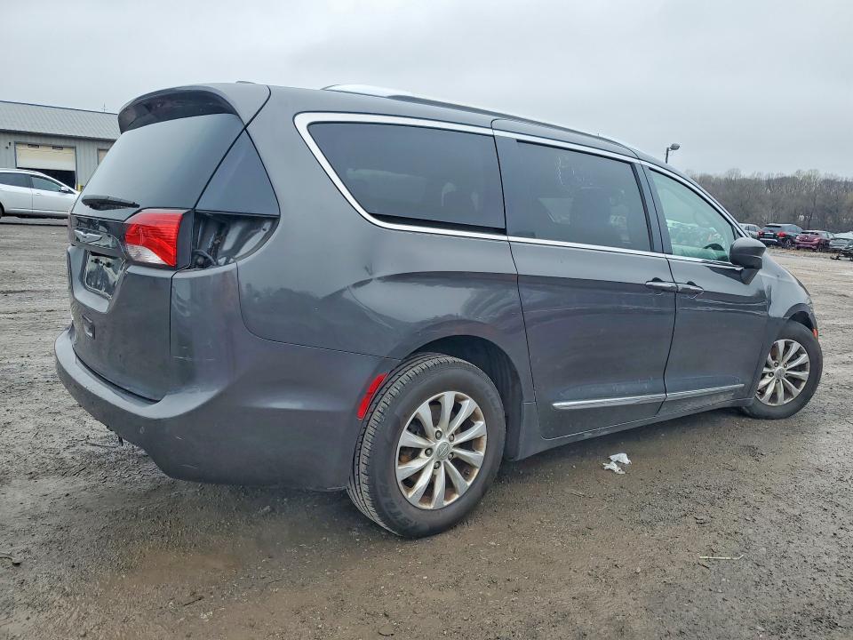 48746186 :رقم المزاد ، 2C4RC1BG5KR577579 vin ، 2019 Chrysler Pacifica مزاد بيع