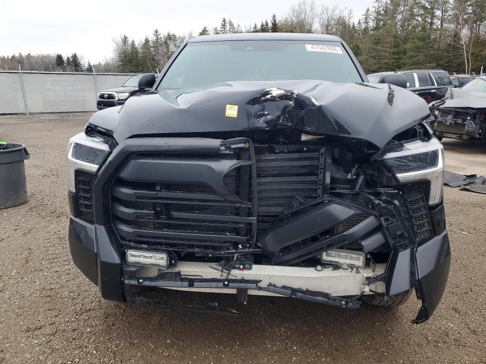 47542806 :رقم المزاد ، 5TFLA5DB4SX288876 vin ، 2025 Toyota Tundra مزاد بيع