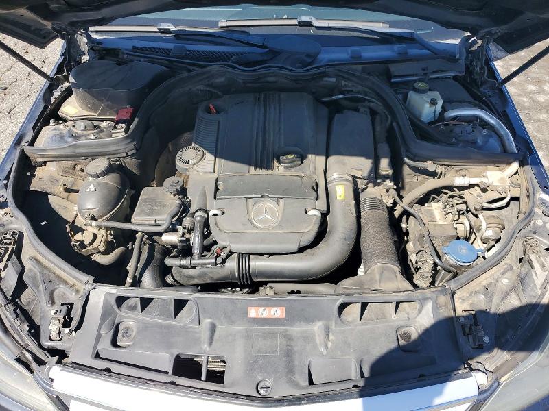 Продажа на аукционе авто 2013 Mercedes-benz C, vin: WDDGF4HB8DA828409, номер лота: 49638206