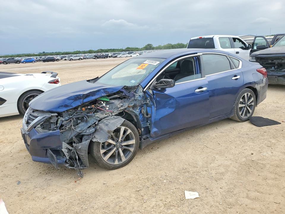 Продаж на аукціоні авто 2017 Nissan Altima, vin: 1N4AL3AP7HC263613, номер лоту: 51855826