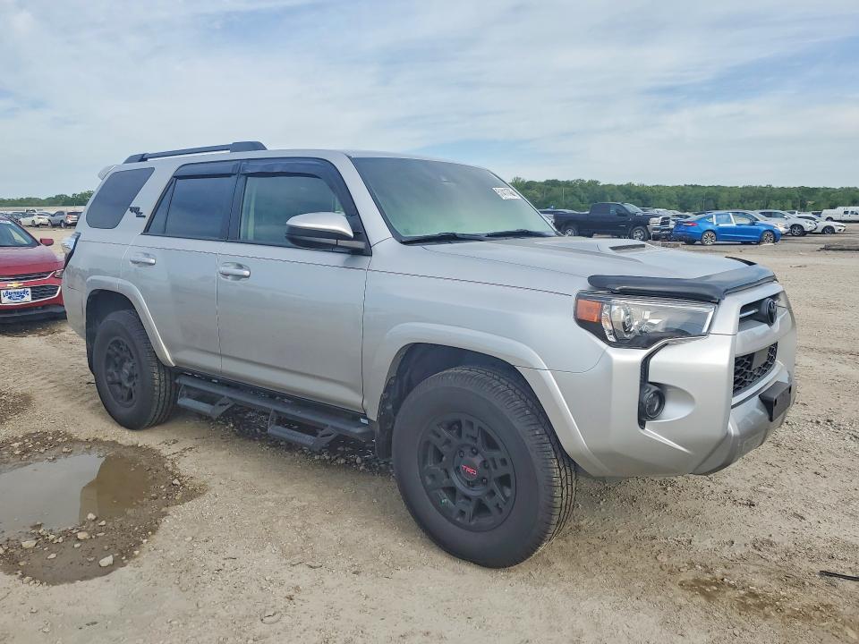 51411736 :رقم المزاد ، JTEPU5JR1M5941345 vin ، 2021 Toyota 4runner مزاد بيع