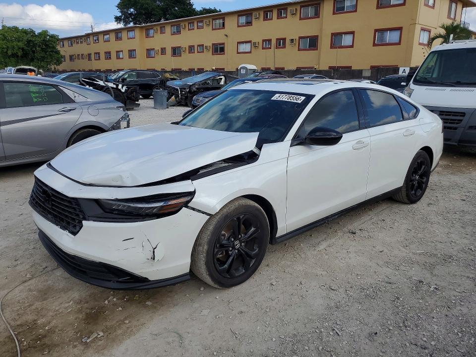 51778556 :رقم المزاد ، 1HGCY1F45SA039705 vin ، 2025 Honda Accord مزاد بيع