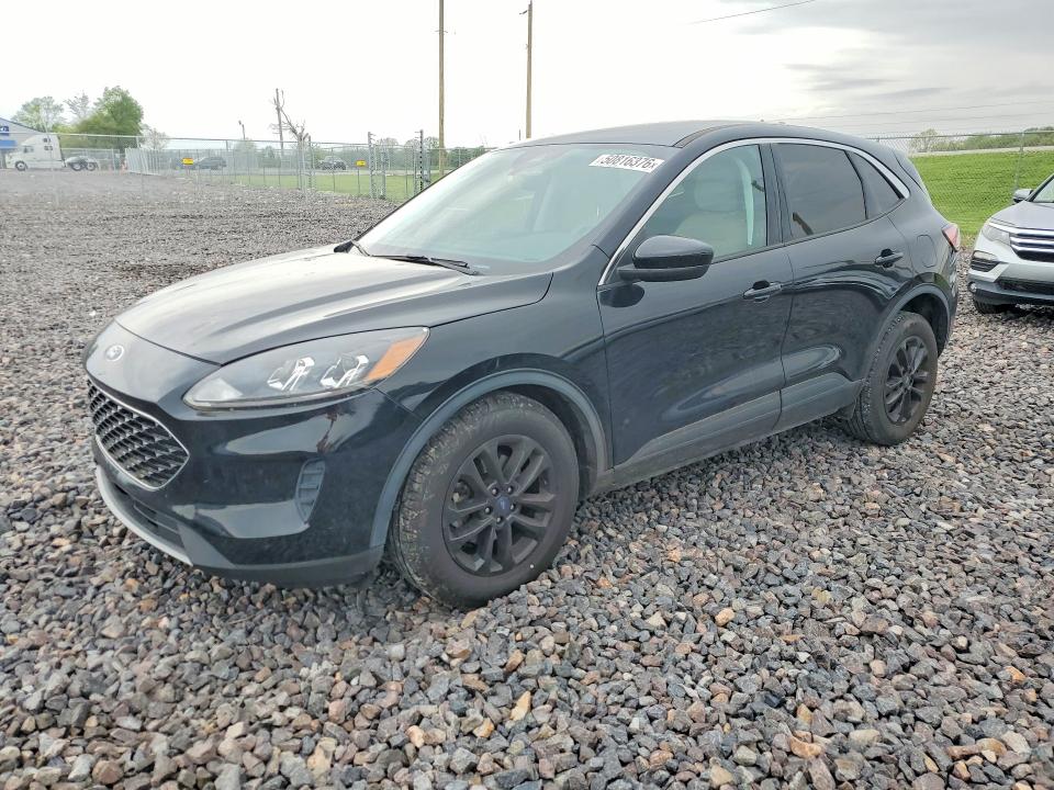 50816376 :رقم المزاد ، 1FMCU0G62MUA22989 vin ، 2021 Ford Escape مزاد بيع
