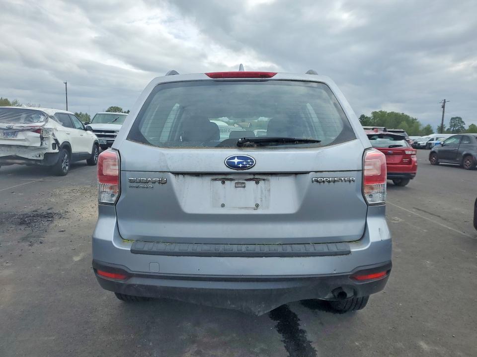 51033046 :رقم المزاد ، JF2SJABC0JH530184 vin ، 2018 Subaru Forester مزاد بيع