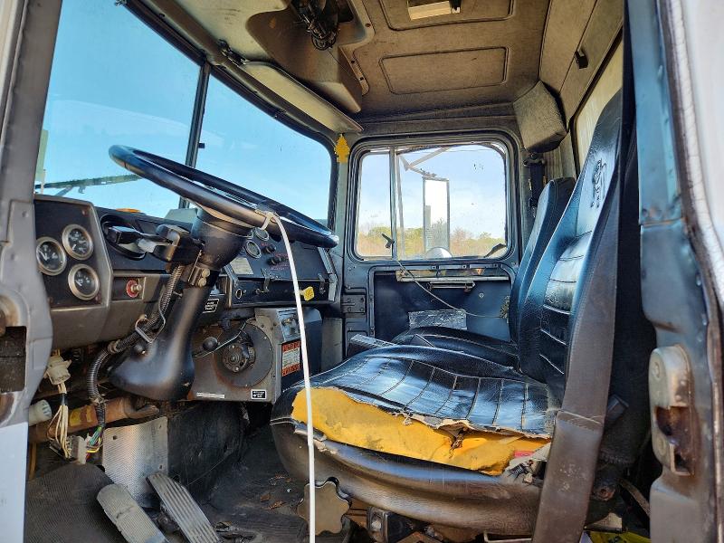 Aukcja sprzedaży 2002 Mack Rb688s, vin: 1M2P296C82M064745, numer aukcji: 49228506
