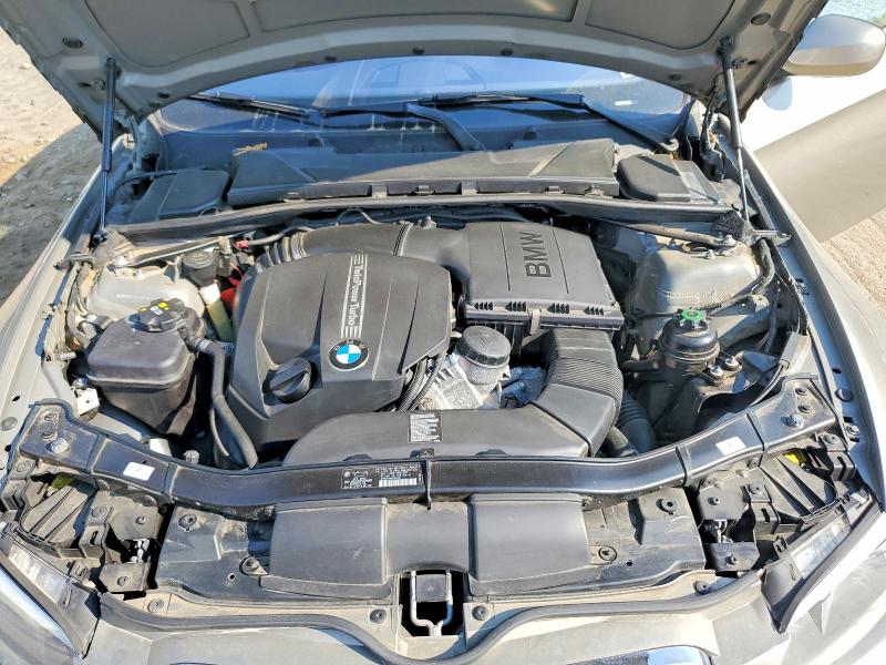 2011 Bmw 335 მანქანა იყიდება აუქციონზე, vin: WBADX7C51BE581119, აუქციონის ნომერი: 50905496