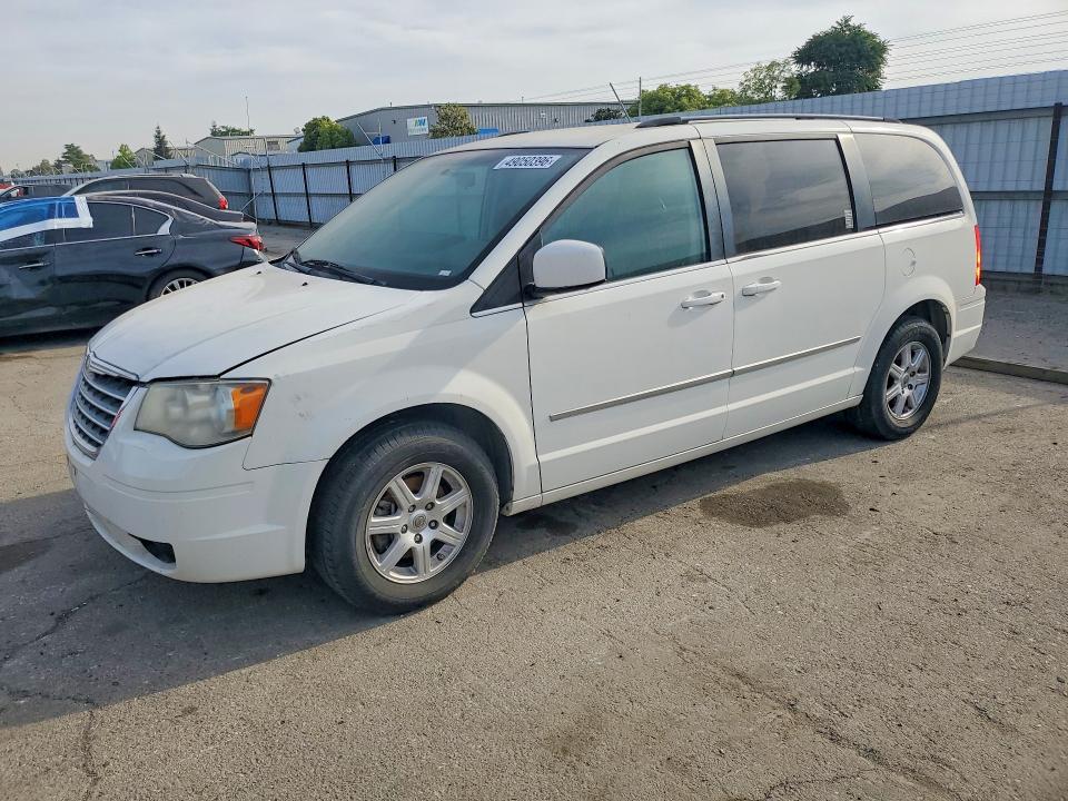Продажа на аукционе авто 2010 Chrysler Town & Country, vin: 2A4RR5D18AR266090, номер лота: 49050396