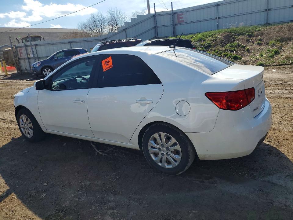2013 Kia Forte მანქანა იყიდება აუქციონზე, vin: KNAFT4A24D5738589, აუქციონის ნომერი: 49821386
