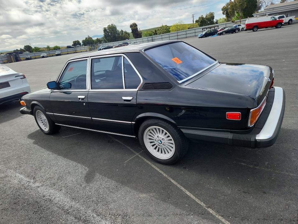 1981 Bmw 528 მანქანა იყიდება აუქციონზე, vin: WBACJ9707B6796067, აუქციონის ნომერი: 48713476