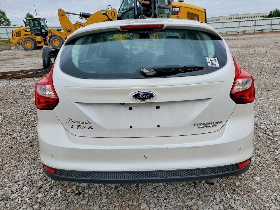 50886316 :رقم المزاد ، 1FADP3N23EL303441 vin ، 2014 Ford Focus مزاد بيع