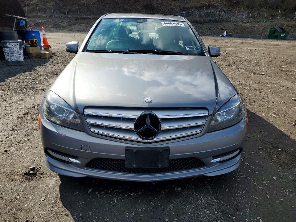 2011 Mercedes-benz C მანქანა იყიდება აუქციონზე, vin: WDDGF8BB6BR181717, აუქციონის ნომერი: 48901986