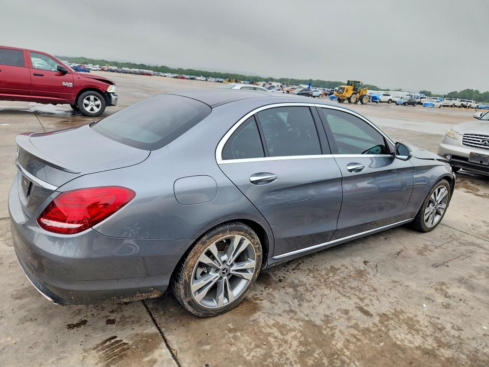 Продажа на аукционе авто 2017 Mercedes-benz C, vin: 55SWF4JB1HU218976, номер лота: 50978396