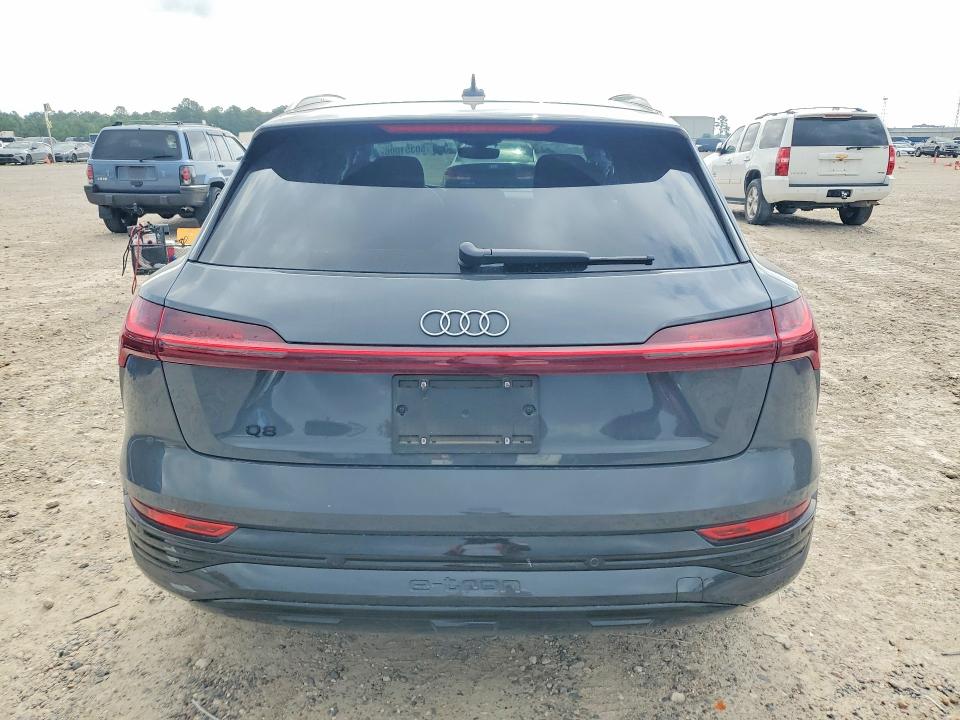 Продажа на аукционе авто 2024 Audi Q8 E-tron, vin: WA14AAGE9RB061140, номер лота: 50351006