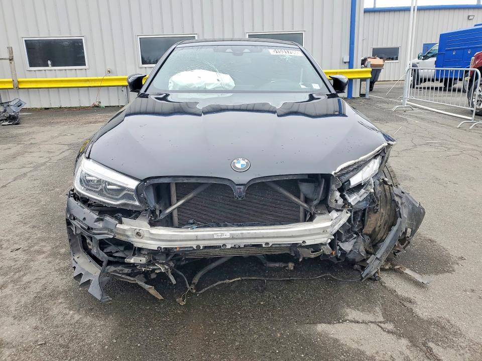 Продажа на аукционе авто 2018 Bmw M5, vin: WBSJF0C50JB283038, номер лота: 51531706