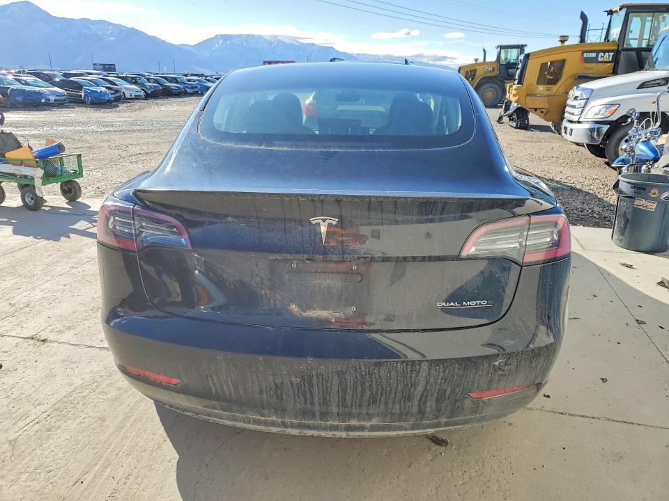 2018 Tesla Model 3 მანქანა იყიდება აუქციონზე, vin: 5YJ3E1EB8JF069732, აუქციონის ნომერი: 48351736