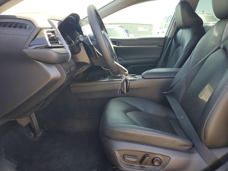 50199606 :رقم المزاد ، 4T1K61AK9NU621374 vin ، 2022 Toyota Camry مزاد بيع