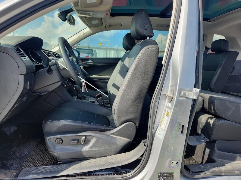 49367516 :رقم المزاد ، 3VV2B7AX0LM005449 vin ، 2020 Volkswagen Tiguan مزاد بيع