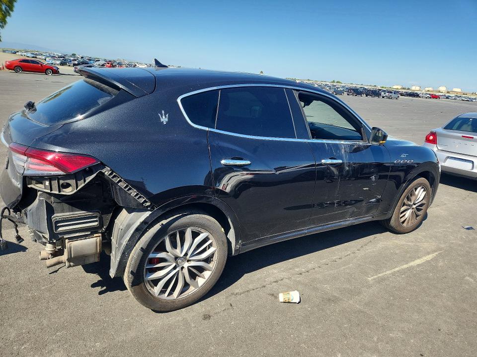 Продажа на аукционе авто 2022 Maserati Levante, vin: ZN661XUA9NX389043, номер лота: 51612806