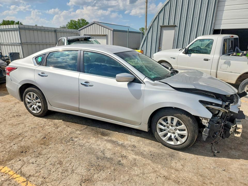 49615546 :رقم المزاد ، 1N4AL3AP1FN312404 vin ، 2015 Nissan Altima مزاد بيع
