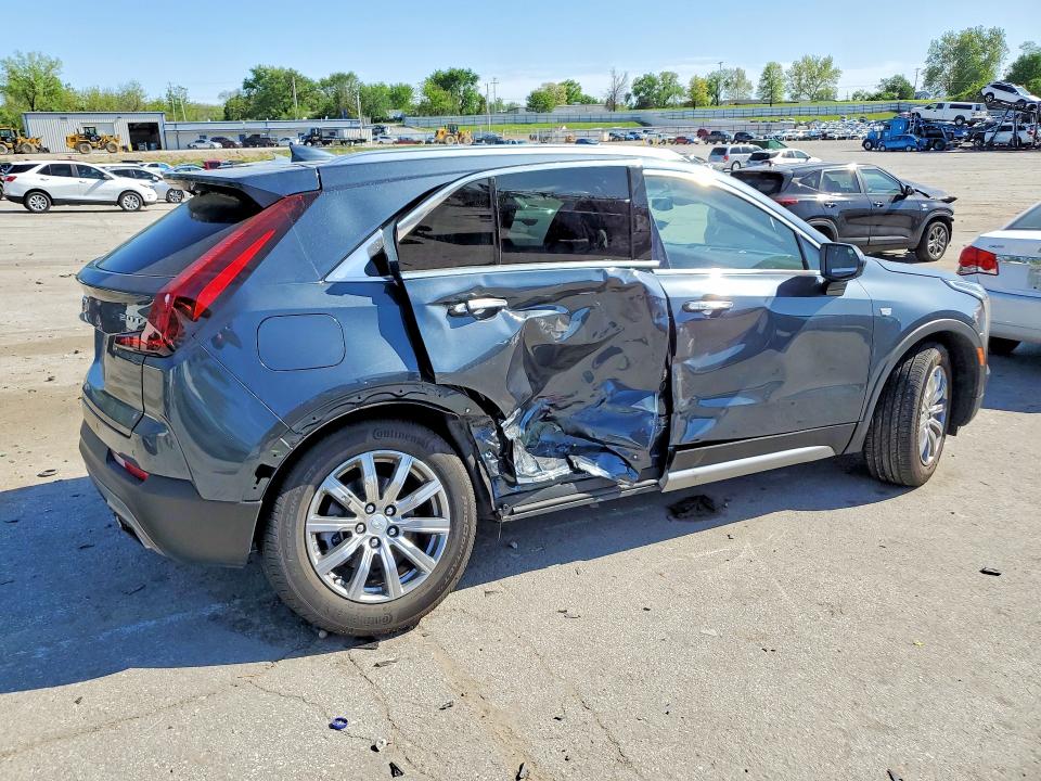 50279516 :رقم المزاد ، 1GYFZCR41KF108385 vin ، 2019 Cadillac Xt4 مزاد بيع