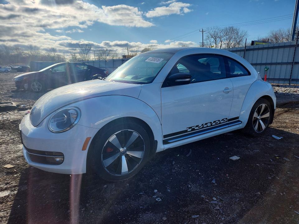 47326516 :رقم المزاد ، 3VW467AT7DM608678 vin ، 2013 Volkswagen Beetle مزاد بيع