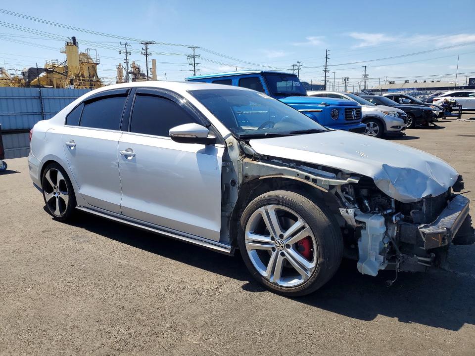 Продажа на аукционе авто 2016 Volkswagen Jetta, vin: 3VW4T7AJXGM348837, номер лота: 49686556