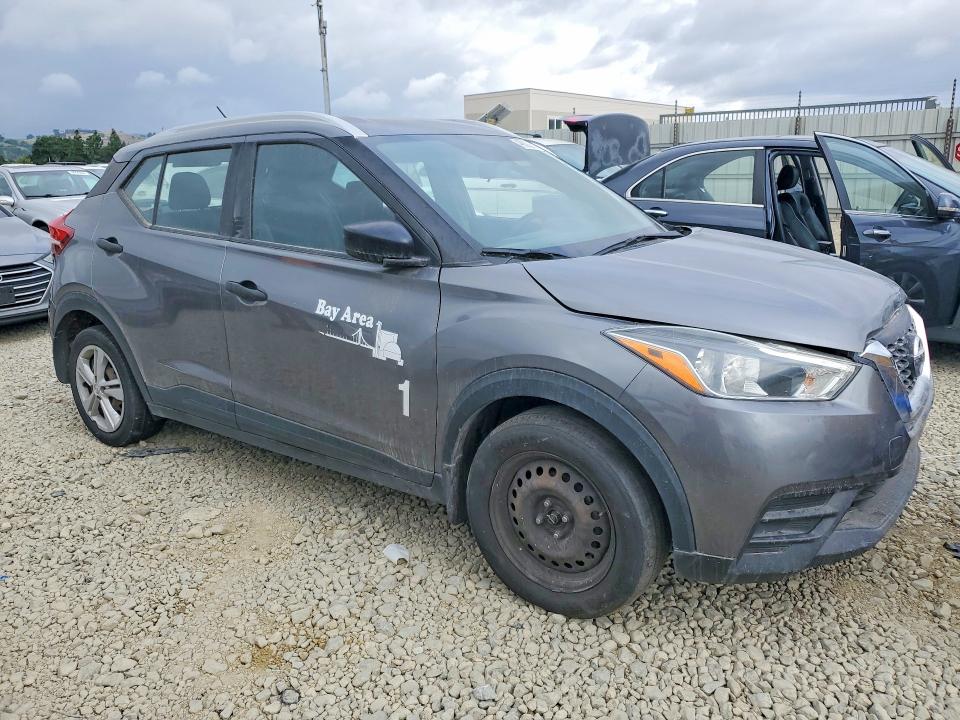 48502506 :رقم المزاد ، 3N1CP5CU1JL521367 vin ، 2018 Nissan Kicks مزاد بيع