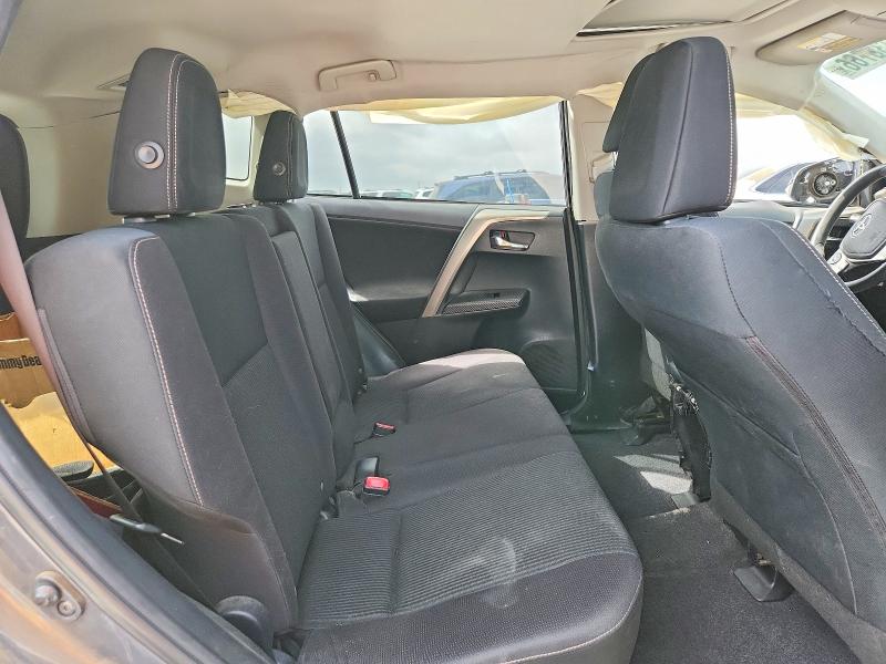 2015 Toyota Rav4 მანქანა იყიდება აუქციონზე, vin: JTMWFREV5FJ042135, აუქციონის ნომერი: 49036766