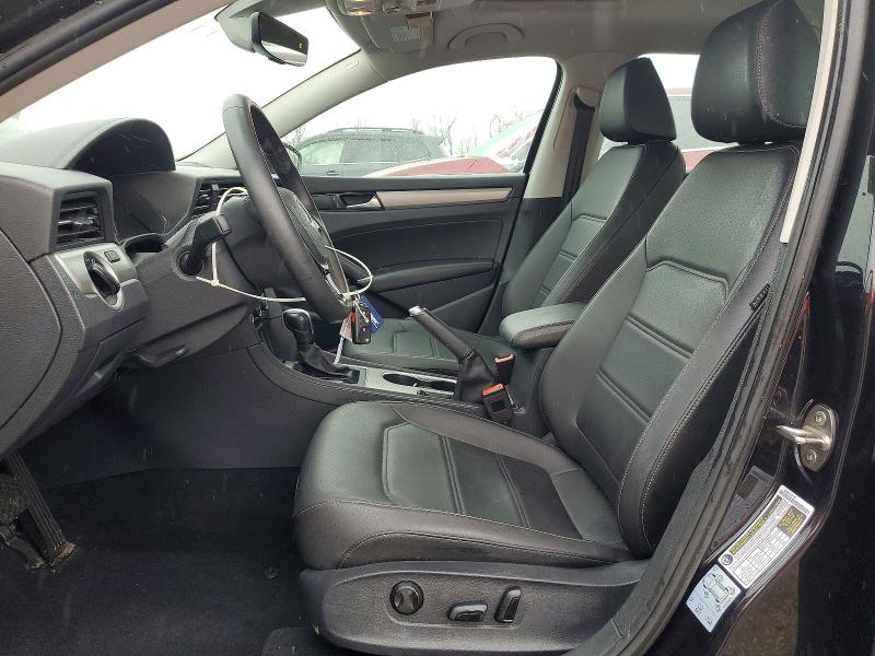 48607236 :رقم المزاد ، 1VWSA7A3XNC002994 vin ، 2022 Volkswagen Passat مزاد بيع
