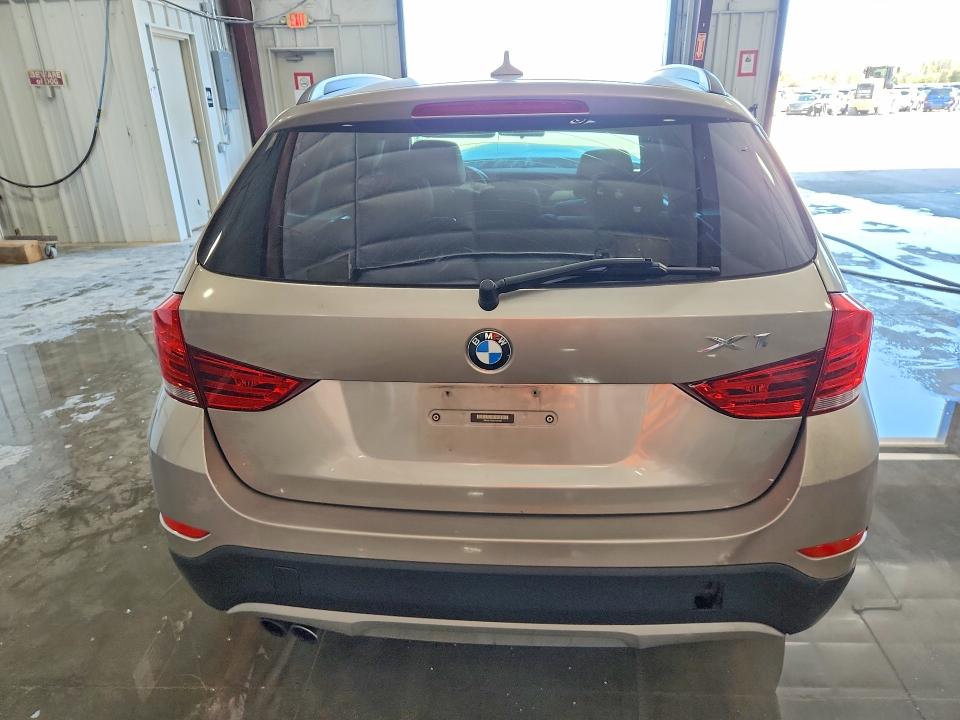 Продаж на аукціоні авто 2015 Bmw X1, vin: WBAVL1C50FVY27001, номер лоту: 48985686