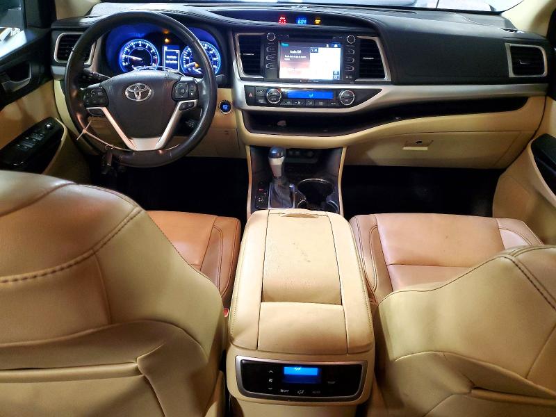 47717936 :رقم المزاد ، 5TDKZRFH5HS193139 vin ، 2017 Toyota Highlander مزاد بيع