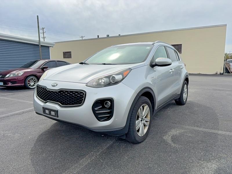 52049506 :رقم المزاد ، KNDPMCAC7H7037286 vin ، 2017 Kia Sportage مزاد بيع