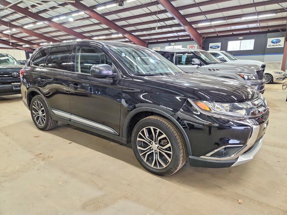 Продаж на аукціоні авто 2017 Mitsubishi Outlander, vin: JA4AZ2A30HZ025514, номер лоту: 50885276