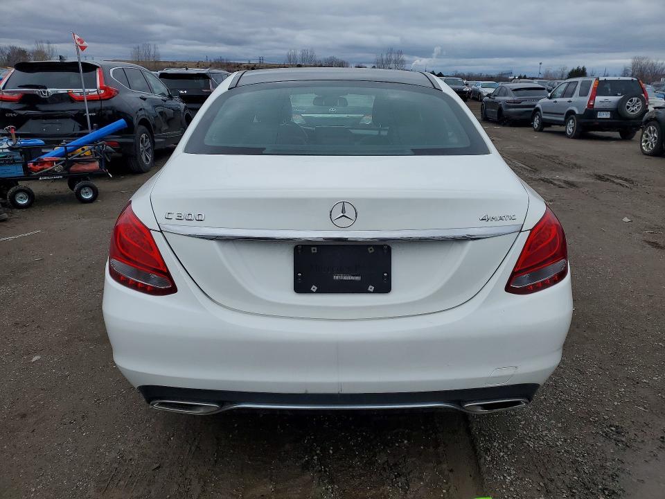 Продажа на аукционе авто 2015 Mercedes-benz C, vin: 55SWF4KB5FU022454, номер лота: 47613216