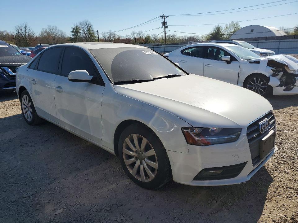2013 Audi A4 მანქანა იყიდება აუქციონზე, vin: WAUBFAFL9DN025046, აუქციონის ნომერი: 49375686