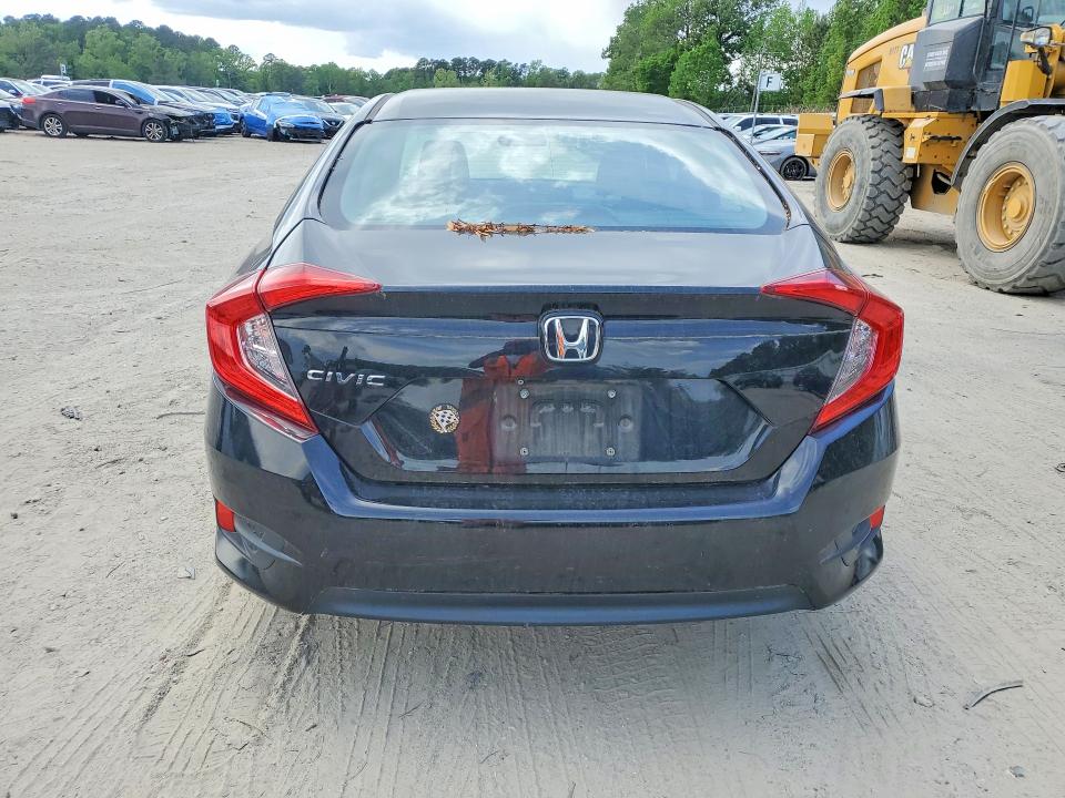 Продаж на аукціоні авто 2018 Honda Civic, vin: 19XFC2F57JE003826, номер лоту: 49589036